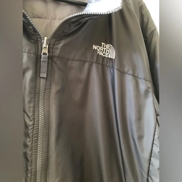 🆕🖤 NEW Mens Northface Reversible Jacket (Large)
